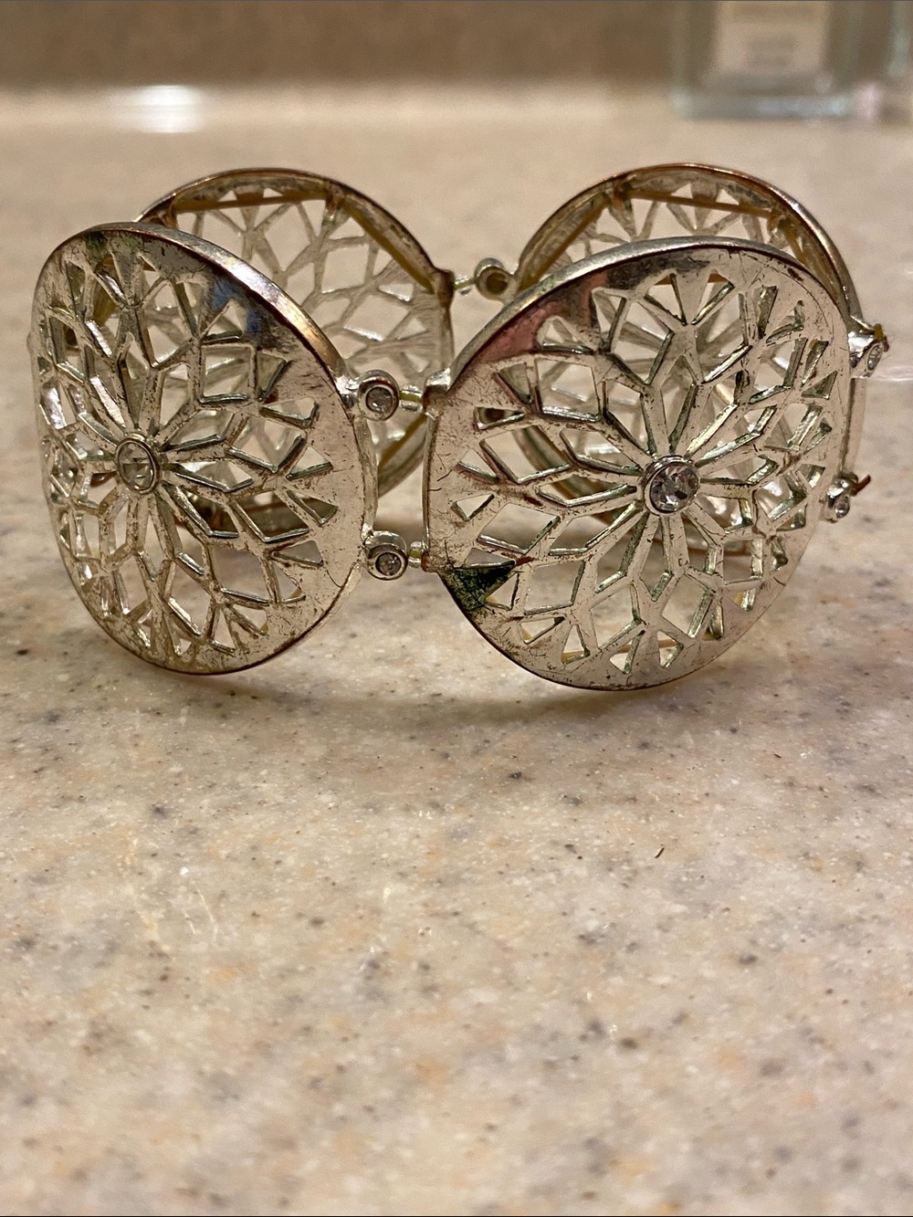 White House Black Market Silver Filigree Circle Link Bracelet